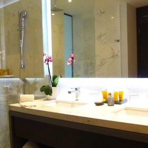 Marina Junior Suite